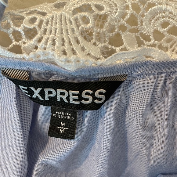 Express Crop Top - Picture 8 of 9